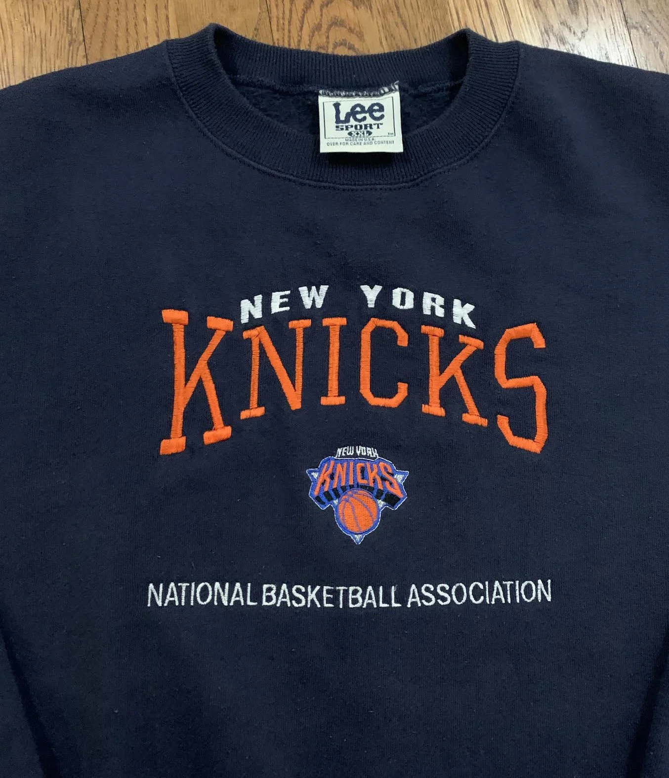 Vintage Lee Sport New York Knicks Sweatshirt (Size XXL) — RootsBK